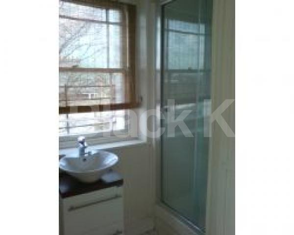 			2 Bedroom, 1 bath, 1 reception Flat			 Highbury Hill, HIGHBURY N5